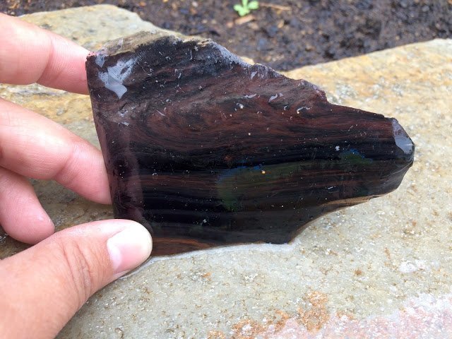 Glass Buttes obsidian in oregon